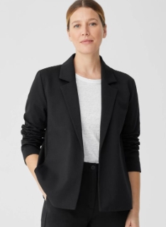 La experiencia de una ejecutiva con la ropa de Eileen Fisher: entre la funcionalidad y la elegancia cotidiana
