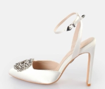 Mi experiencia con los tacones Pleaser: estilo que se siente en cada paso